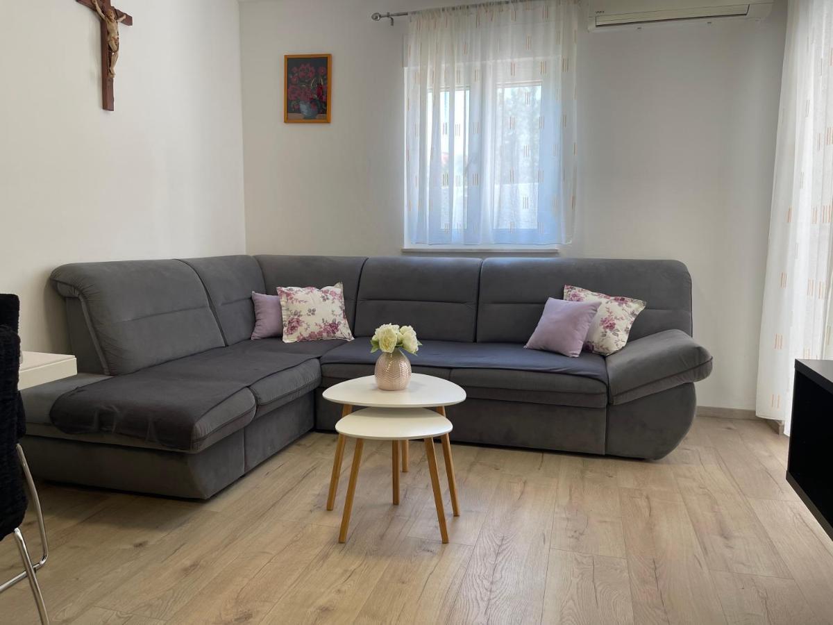 מאקרסקה The Big Terrace Apartment מראה חיצוני תמונה